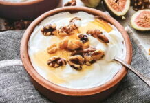 Greek Yogurt with Honey, Figs & Walnuts Greek Yogurt with Honey, Figs & Walnuts