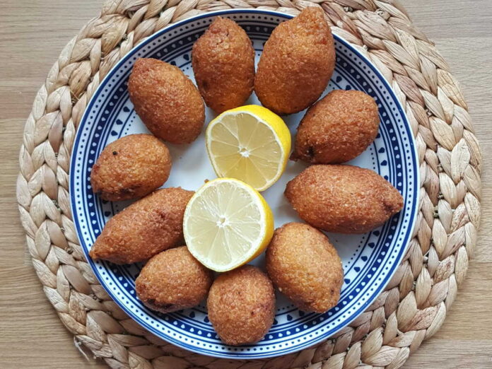 Koupes (Cypriot Bulgur and Ground Meat Croquettes)
