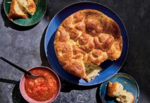 Kubaneh (Yemeni Pull-Apart Shabbat Bread) Kubaneh (Yemeni Pull-Apart Shabbat Bread)
