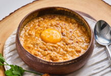 Sopa de Ajo (Castilian Garlic and Bread Soup) Sopa de Ajo (Castilian Garlic and Bread Soup)