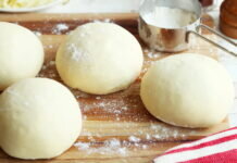 Classic Pizza Dough Classic Pizza Dough
