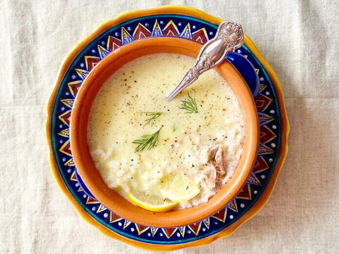 Greek Avgolemono Soup (Lemon Chicken Soup)