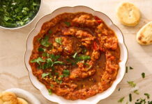 Zaalouk (Moroccan Cooked Eggplant Salad) Zaalouk (Moroccan Cooked Eggplant Salad)