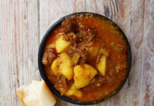 Gibraltarian Sofrito (Garlic Veal Stew) Gibraltarian Sofrito (Garlic Veal Stew)