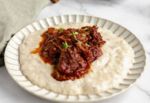 Hunkar Begendi (Turkish Sultan Style Lamb Stew over Smoky Eggplant Puree) Hunkar Begendi (Turkish Sultan Style Lamb Stew over Smoky Eggplant Puree)