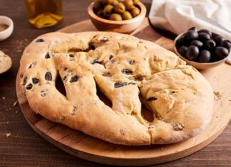 Fougasse aux Olives (Provencal Olive Bread) Fougasse aux Olives (Provencal Olive Bread)