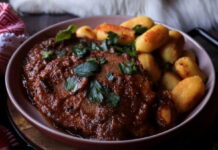 Pašticada (Dalmatian Braised Beef in Sweet Wine Sauce) Pašticada (Dalmatian Braised Beef in Sweet Wine Sauce)