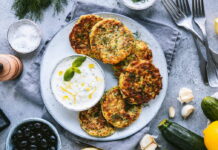 Kolokithokeftedes (Greek Zucchini Fritters) Kolokithokeftedes