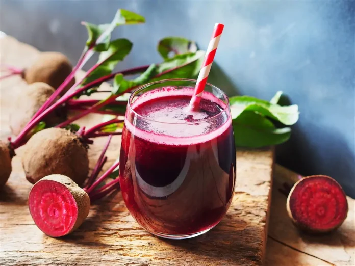 Şalgam (Turkish Fermented Turnip and Black Carrot Juice)