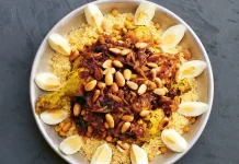 Couscous Tfaya (Algerian Sweet Onion and Raisin Couscous) Couscous Tfaya (Algerian Sweet Onion and Raisin Couscous)