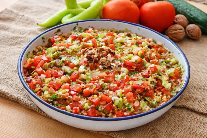 Gavurdağı Salatası (Turkish Gaziantep Walnut and Tomato Salad)