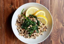 Louvi me Lahana (Cypriot Black-Eyed Peas with Wild Greens) Louvi me Lahana (Cypriot Black-Eyed Peas with Wild Greens)