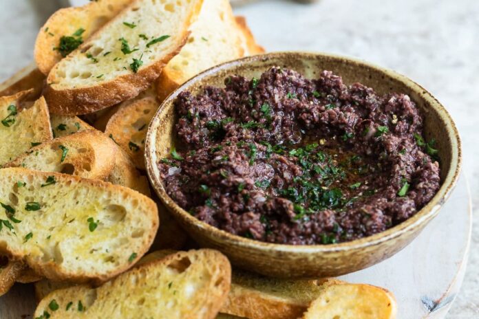Tapenade (Provençal Olive, Caper and Anchovy Paste)