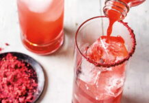 Sharab el Ward (Lebanese Rose Water Syrup Drink) Sharab el Ward (Lebanese Rose Water Syrup Drink)