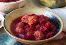 Marak Kubbeh Adom (Iraqi-Jewish Beet Soup with Semolina Dumplings) Marak Kubbeh Adom (Iraqi-Jewish Beet Soup with Semolina Dumplings)