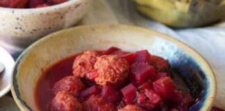 Marak Kubbeh Adom (Iraqi-Jewish Beet Soup with Semolina Dumplings) Marak Kubbeh Adom (Iraqi-Jewish Beet Soup with Semolina Dumplings)