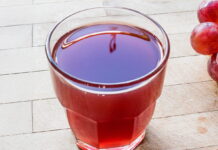 Şıra (Turkish Grape Must Drink) Şıra (Turkish Grape Must Drink)