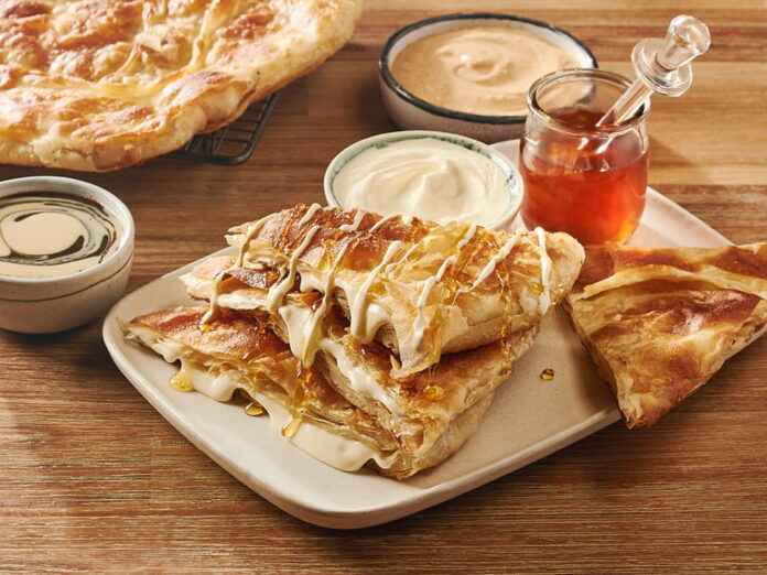 feteer-meshaltet-fotor-20260823141520 (1) Feteer Meshaltet (Egyptian Flaky Layered Bread)