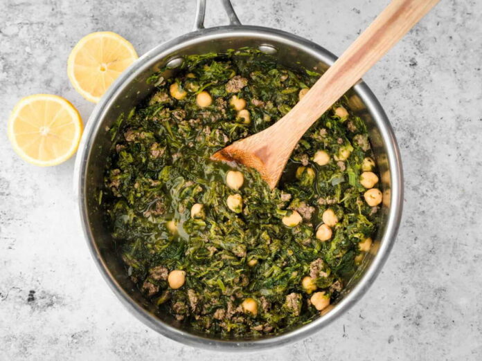 lebanesespinachstew2-scaled-fotor-20260823141739 (1) (1) Sabanekh bil Zeit (Lebanese Spinach and Chickpea Stew in Olive Oil)