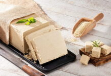 Halva (Sesame Tahini Halva) Halva (Sesame Tahini Halva)