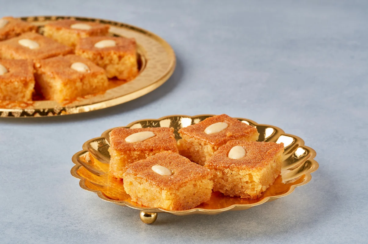 Qalb el Louz (Algerian Almond Semolina Cake)
